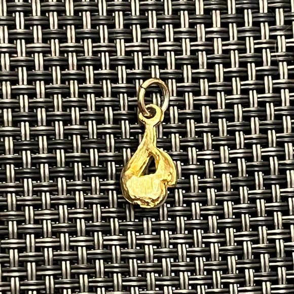 Yellow Gold Pendent with White Pearl - Picture 3 of 4